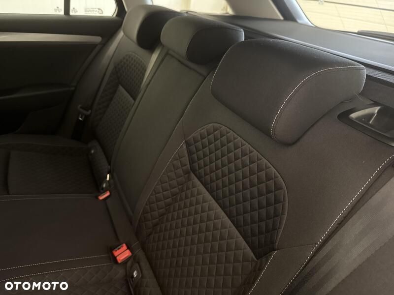 Skoda Superb 2.0 TSI Ambition DSG - 20