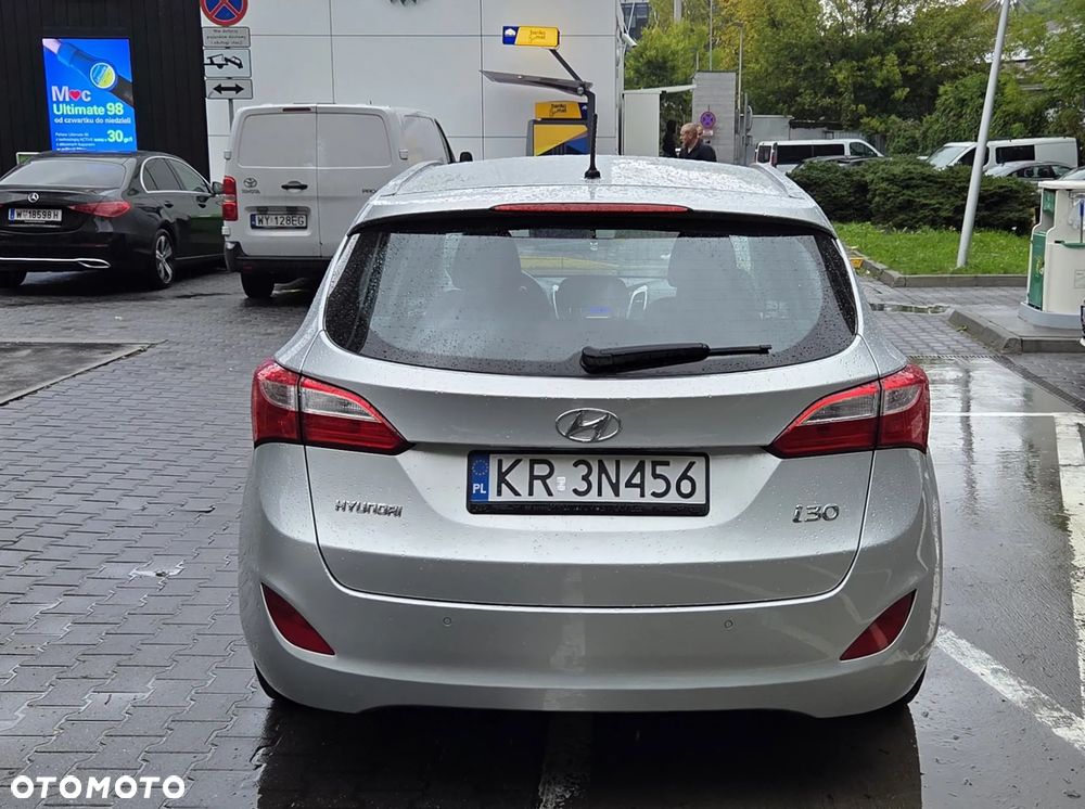 Hyundai i30 1.6 GDI Comfort - 11