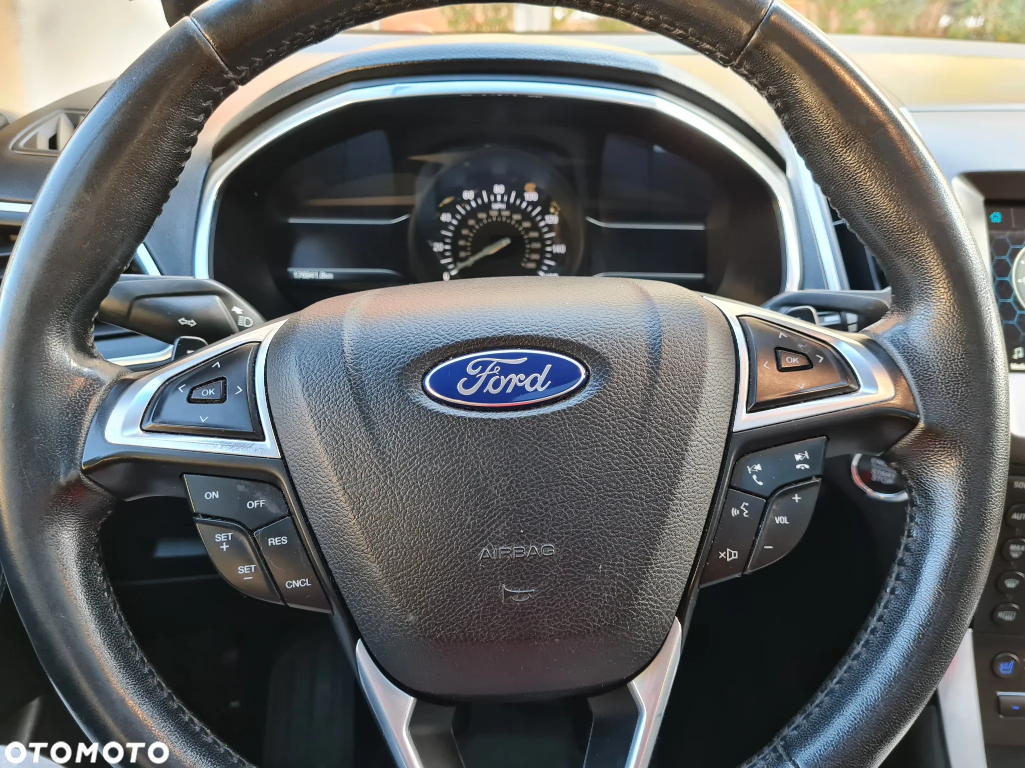Ford Edge 2.0 EcoBlue Twin-Turbo 4WD Titanium - 9
