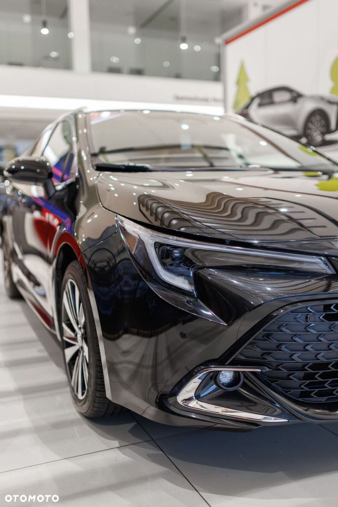 Toyota Corolla 1.8 Hybrid Style - 13