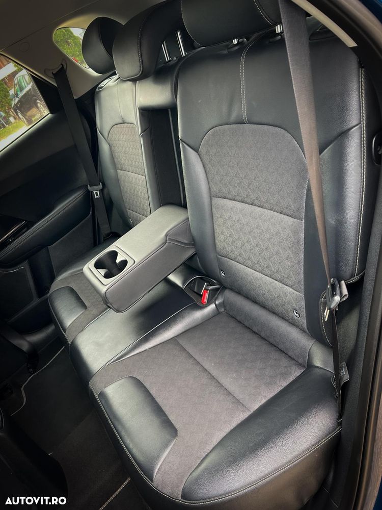 Kia Niro 1.6 GDI HEV 2WD OPF Aut. Edition 7 - 8