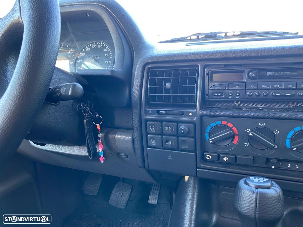 Land Rover Range Rover 2.5 TDi - 41
