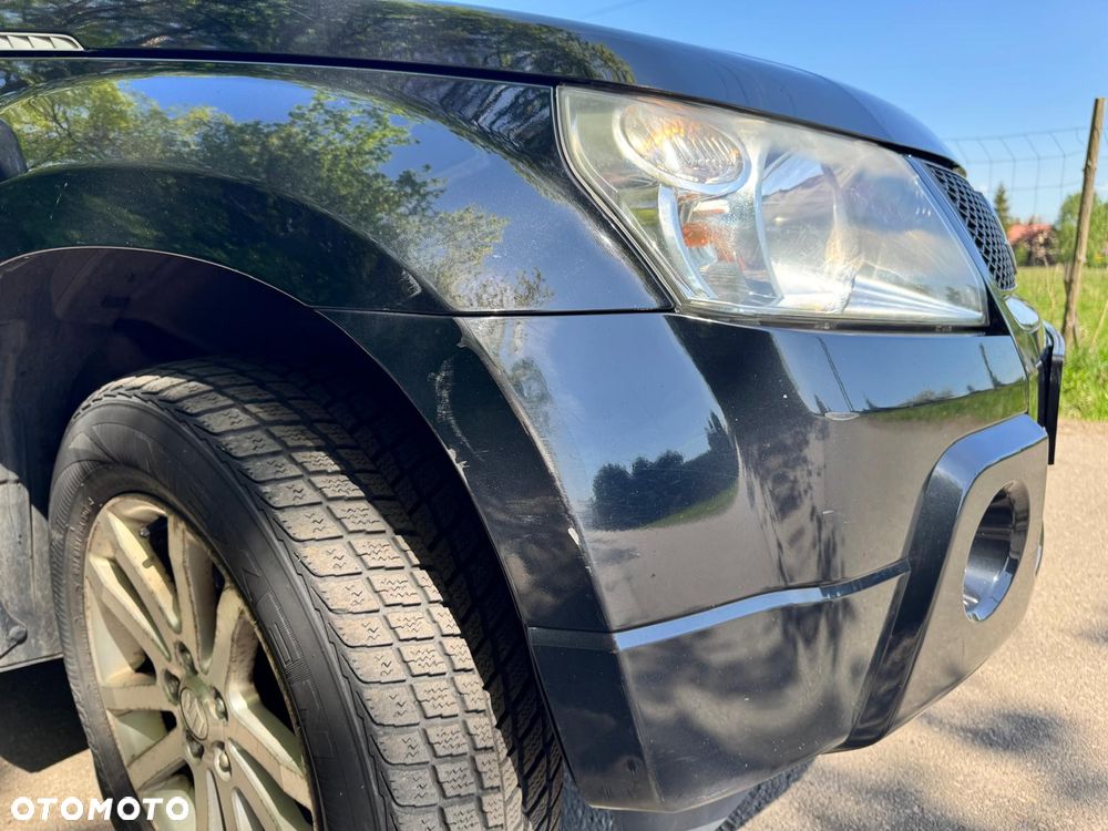 Suzuki Grand Vitara 1.6 De luxe - 24