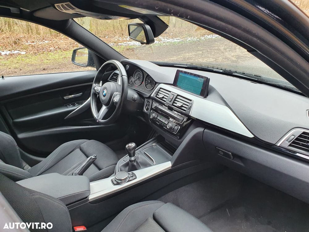 BMW Seria 3 320d - 15