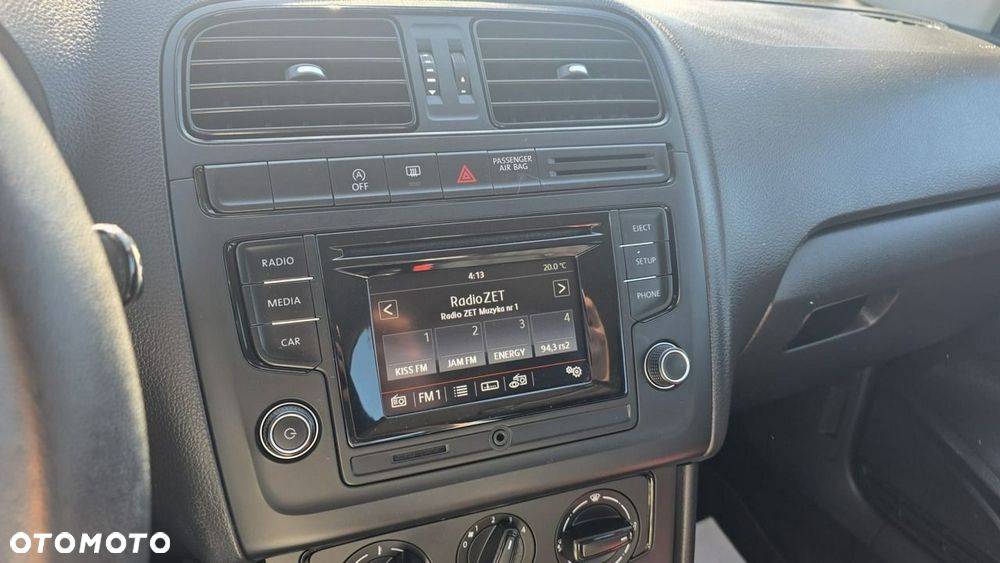 Volkswagen Polo - 11