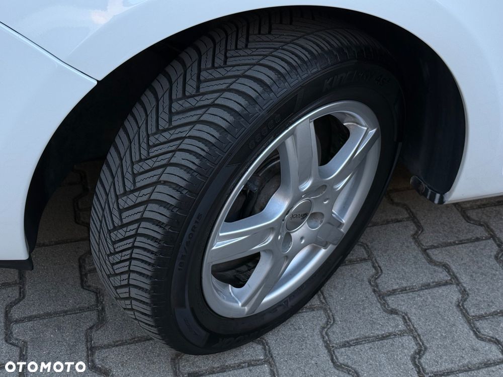 Renault Clio 1.2 16V Expression - 11