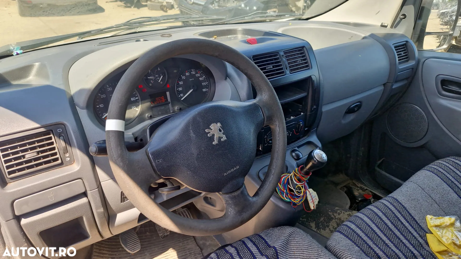 Dezmembram Peugeot Expert an 2009 motor 1.6 Hdi cod 9HU [2007-2012] - 5