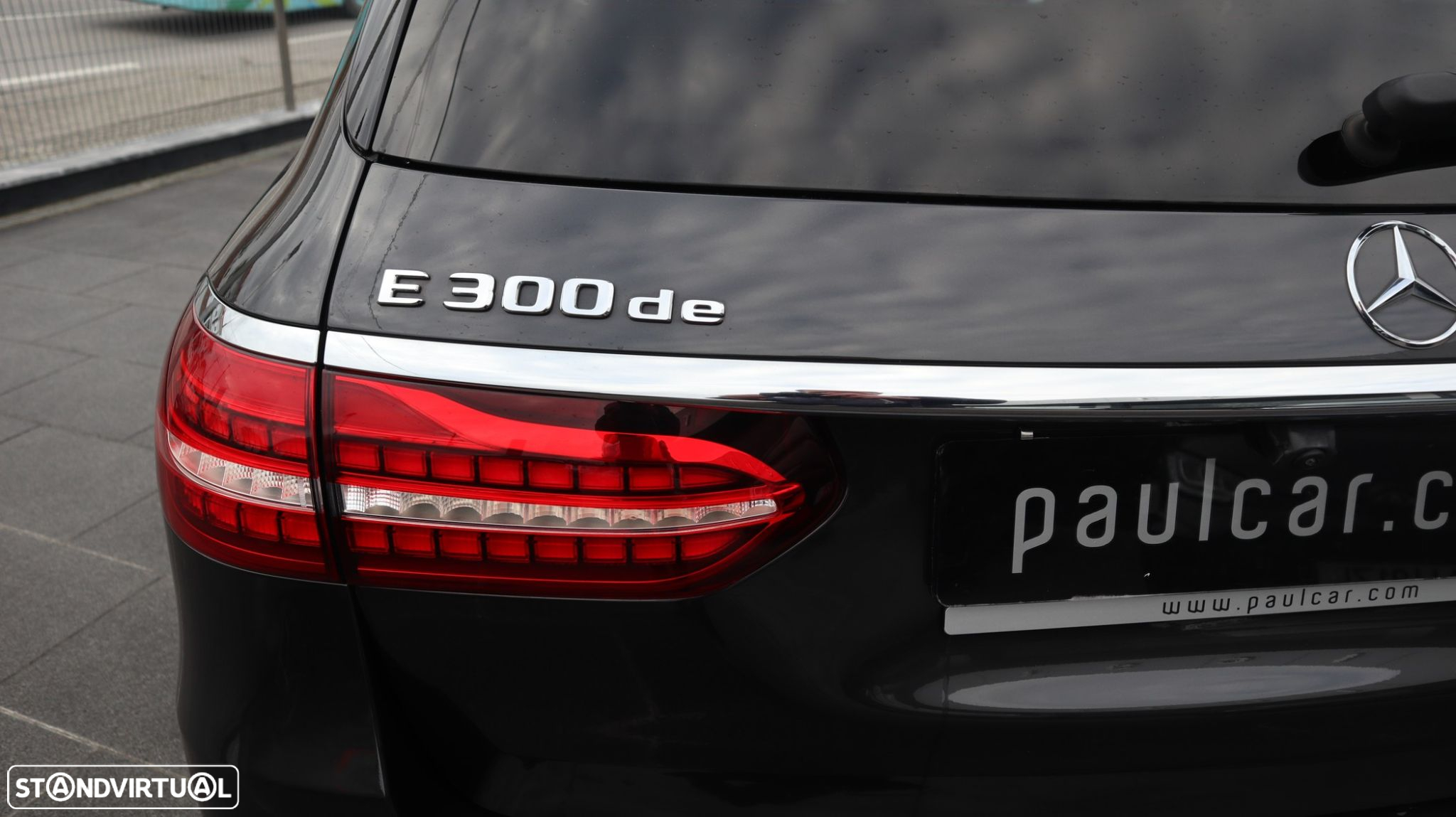 Mercedes-Benz E 300 de AMG Line - 4