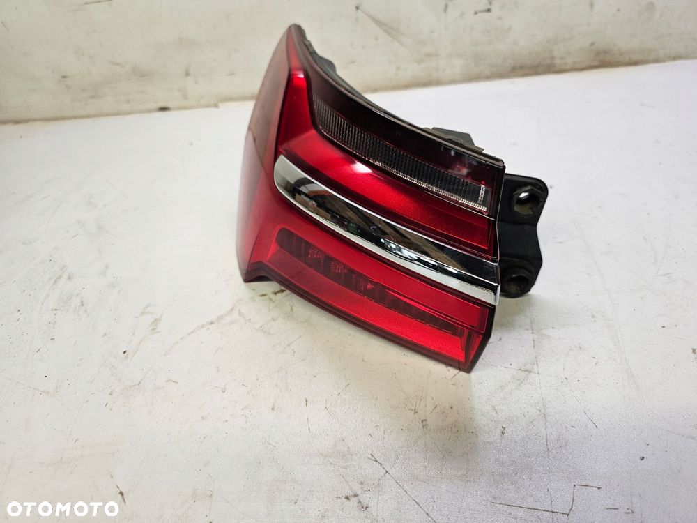 LAMPA LEWY TYŁ BŁOTNIK AUDI A6 C8 4K5945069 - 4