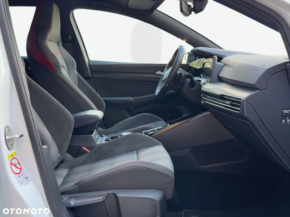 Volkswagen Golf 2.0 TSI GTI DSG - 18