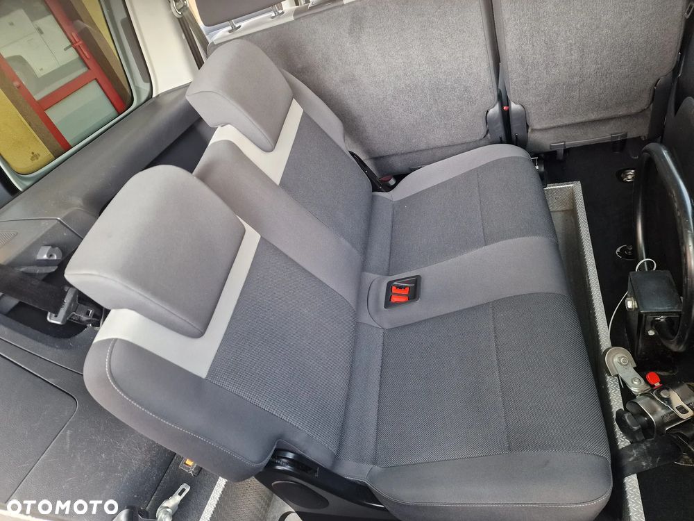 Volkswagen Caddy - 21