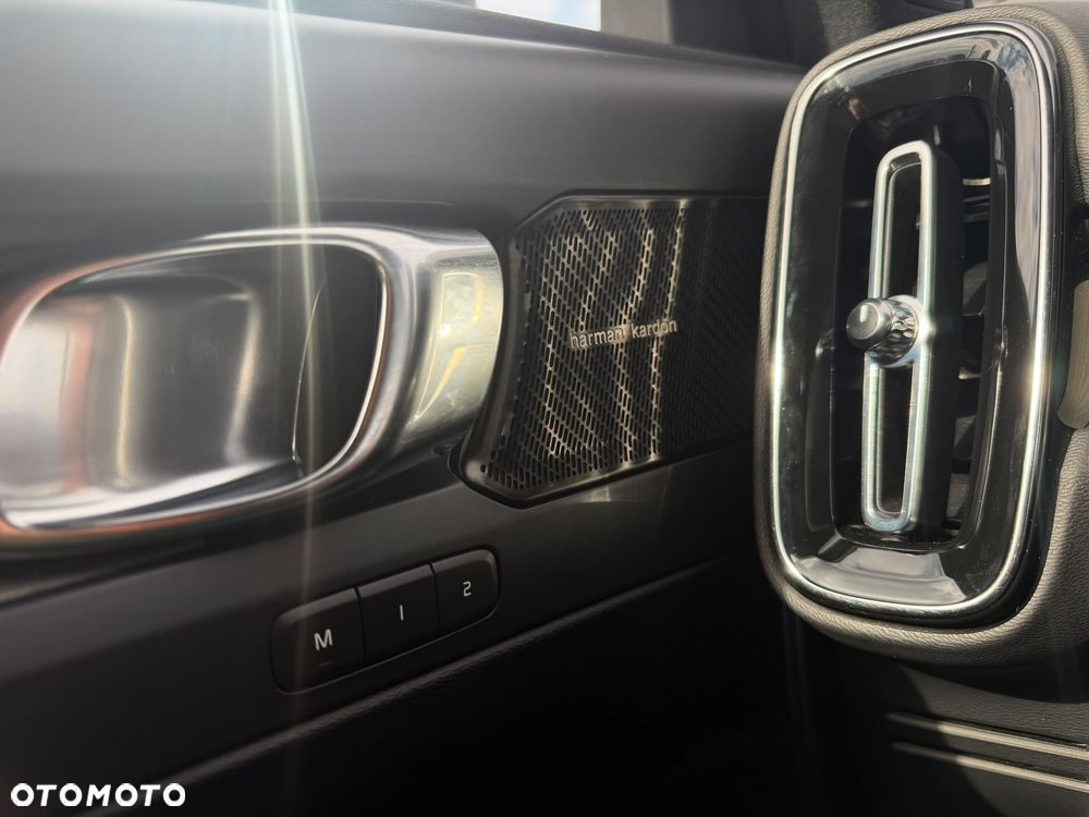 Volvo XC 40 T5 AWD Geartronic Inscription - 31