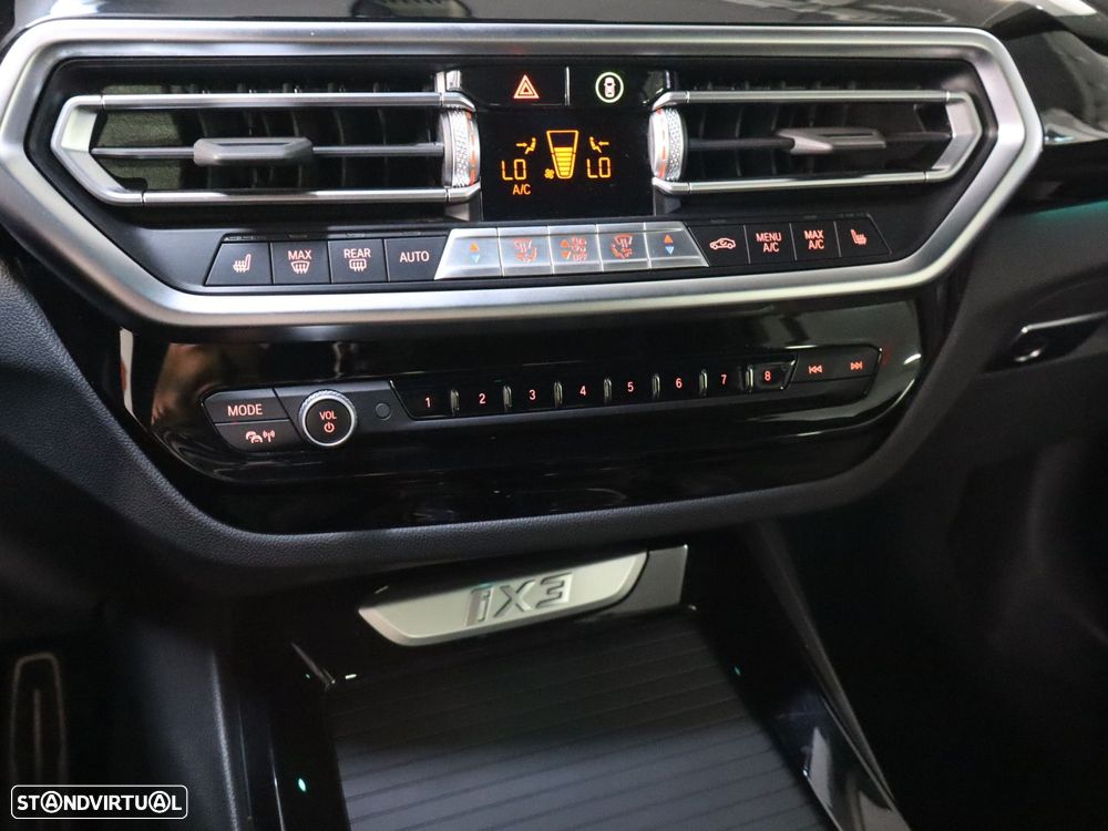 BMW iX3 Inspiring - 25