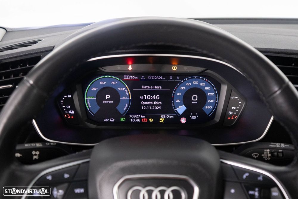 Audi Q3 45 TFSIe S tronic - 24