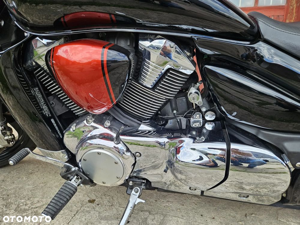 Suzuki Boulevard - 10