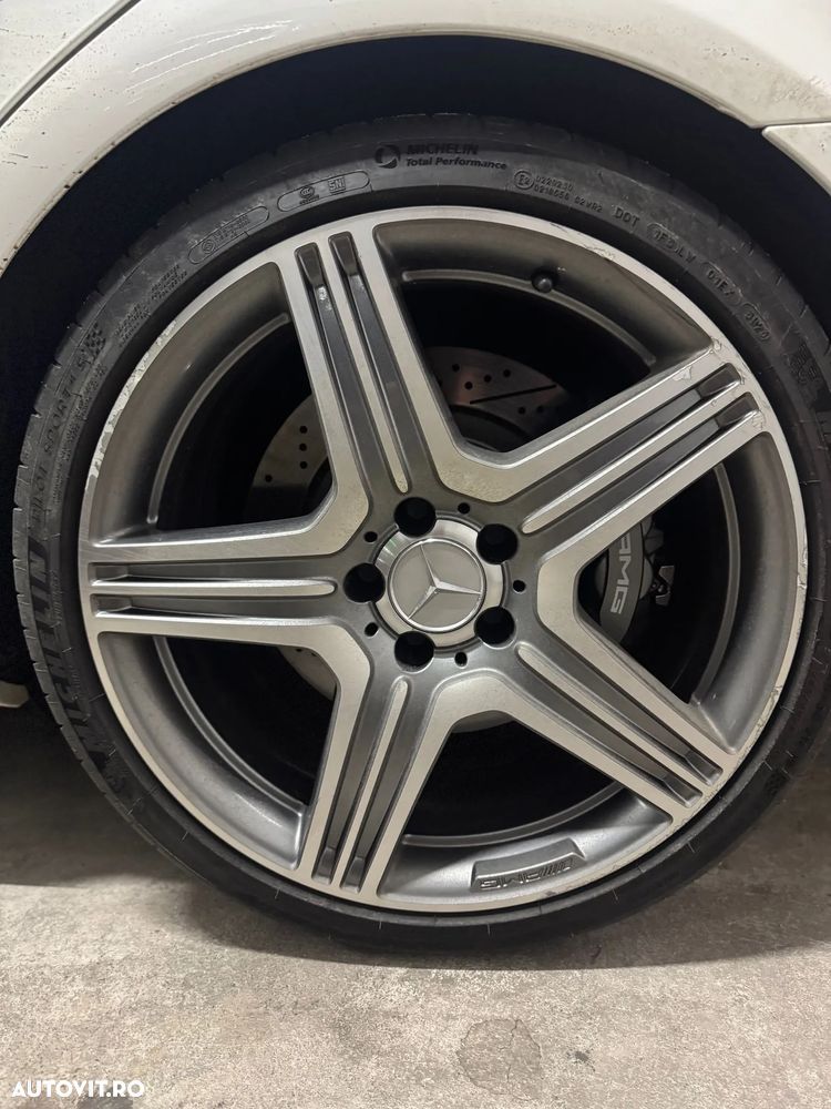 Mercedes-Benz CLS 63 AMG Aut - 22