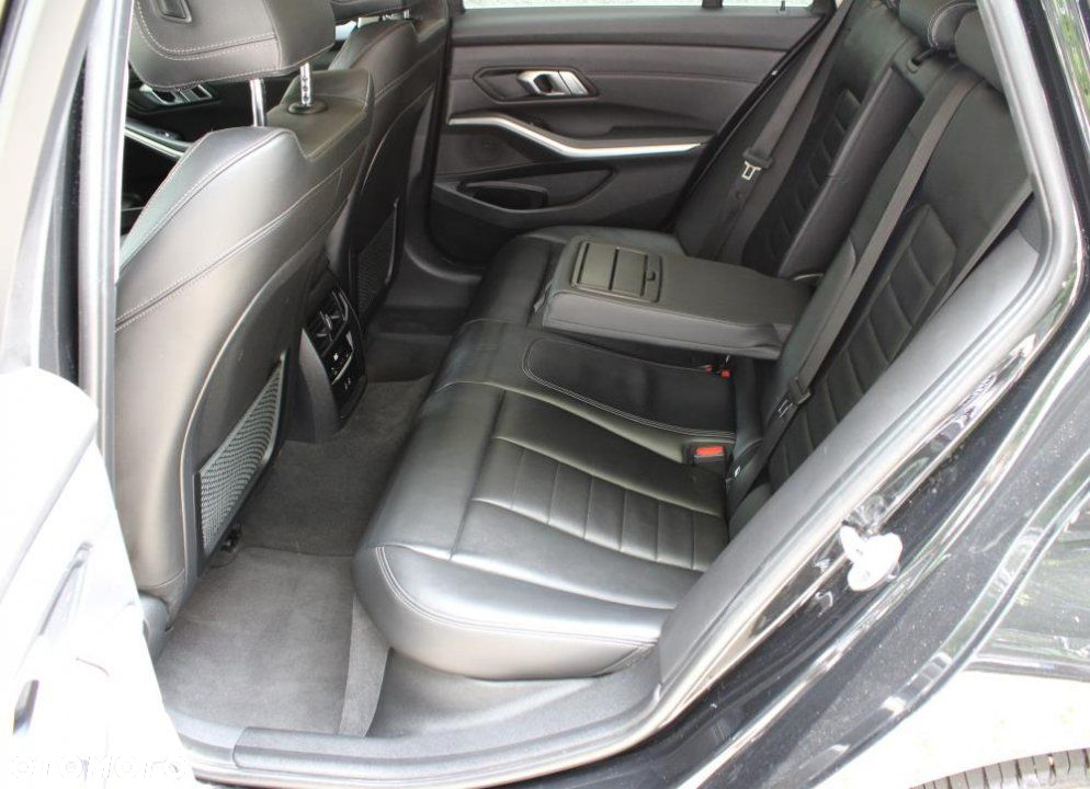BMW Seria 3 - 11