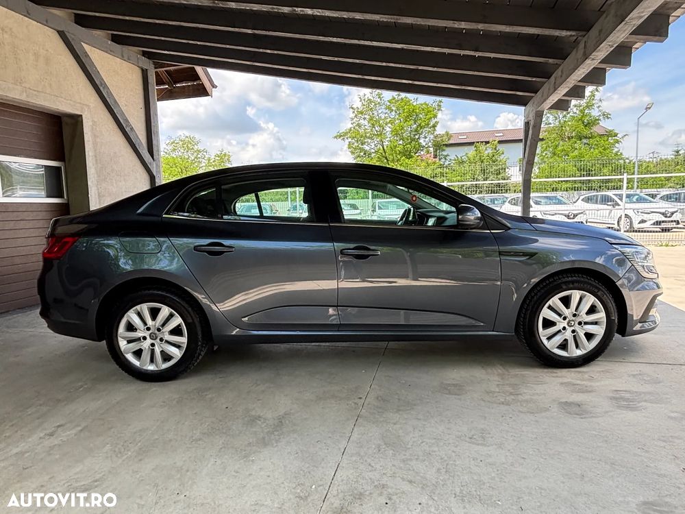 Renault Megane TCE 114 GPF Life - 10