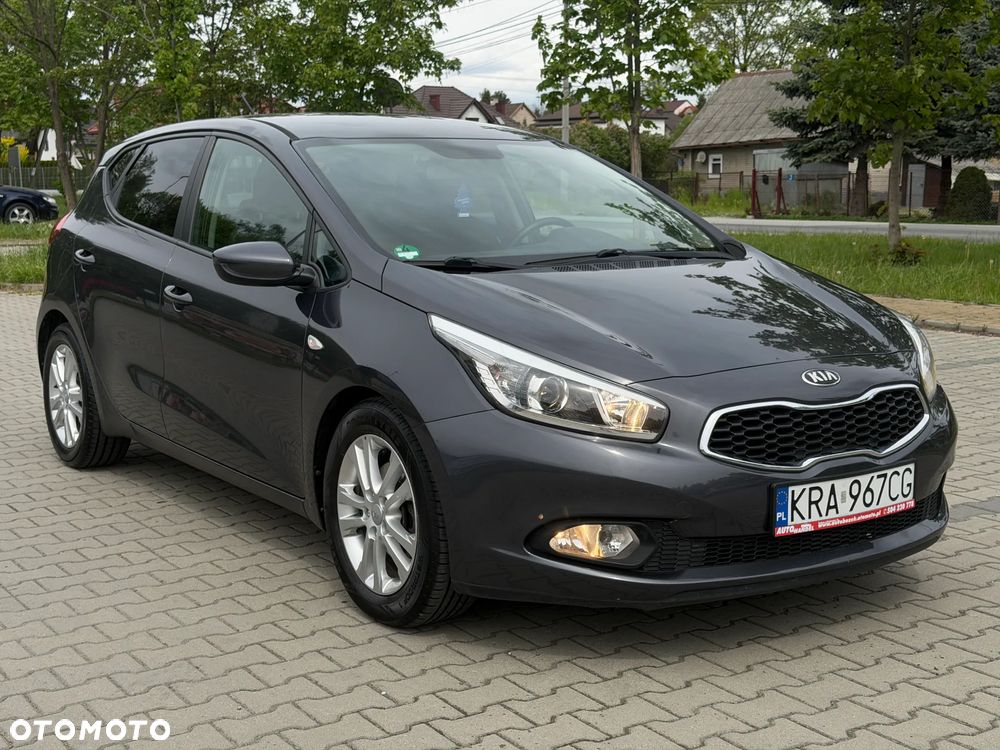 Kia Ceed 1.4 CVVT Attract plus - 29