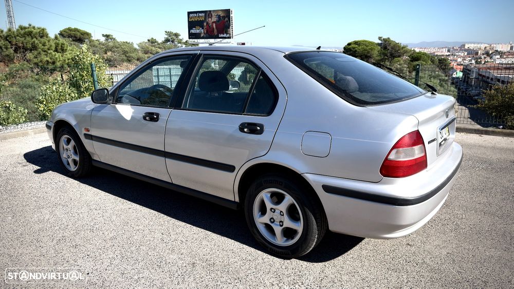Honda Civic 1.4i S - 4