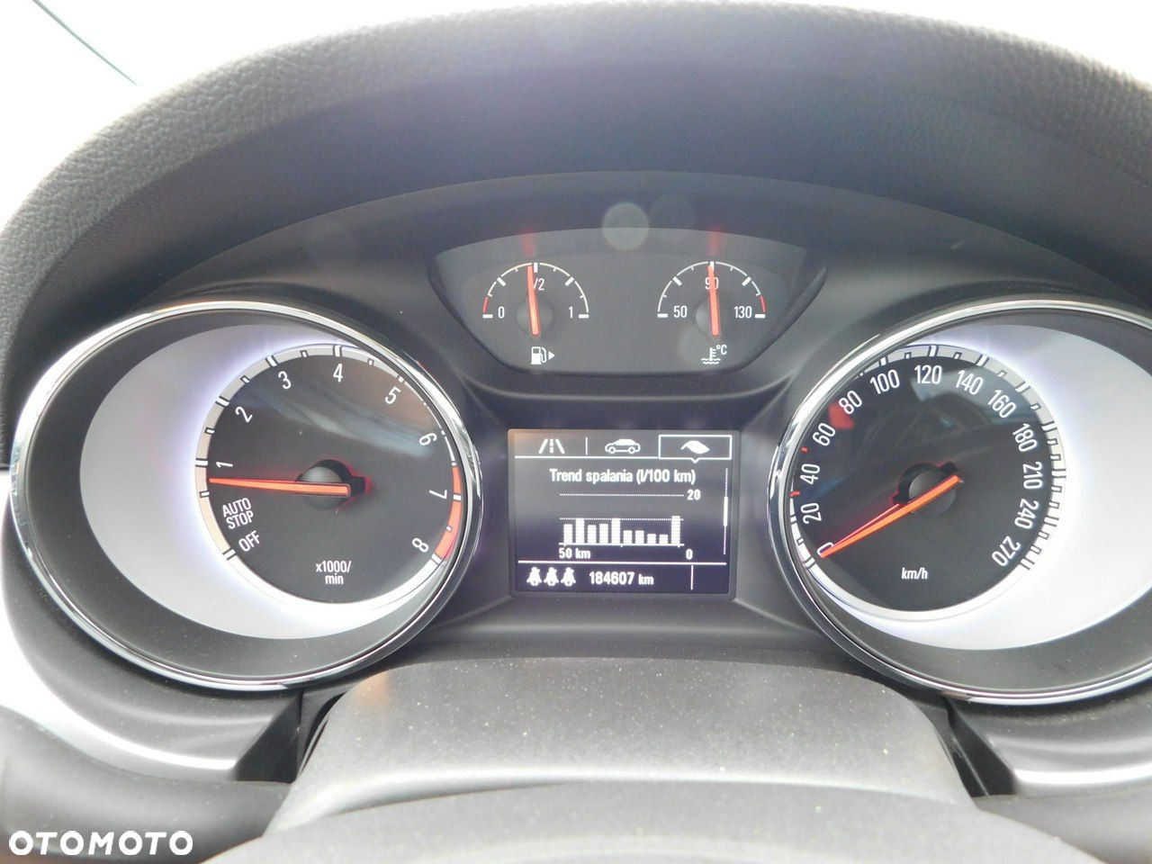 Opel Astra V 1.4 T Dynamic S&S - 18