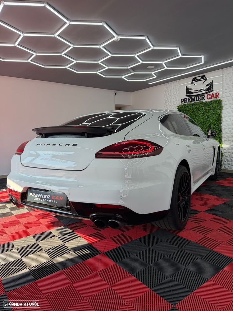 Porsche Panamera S E-Hybrid - 17