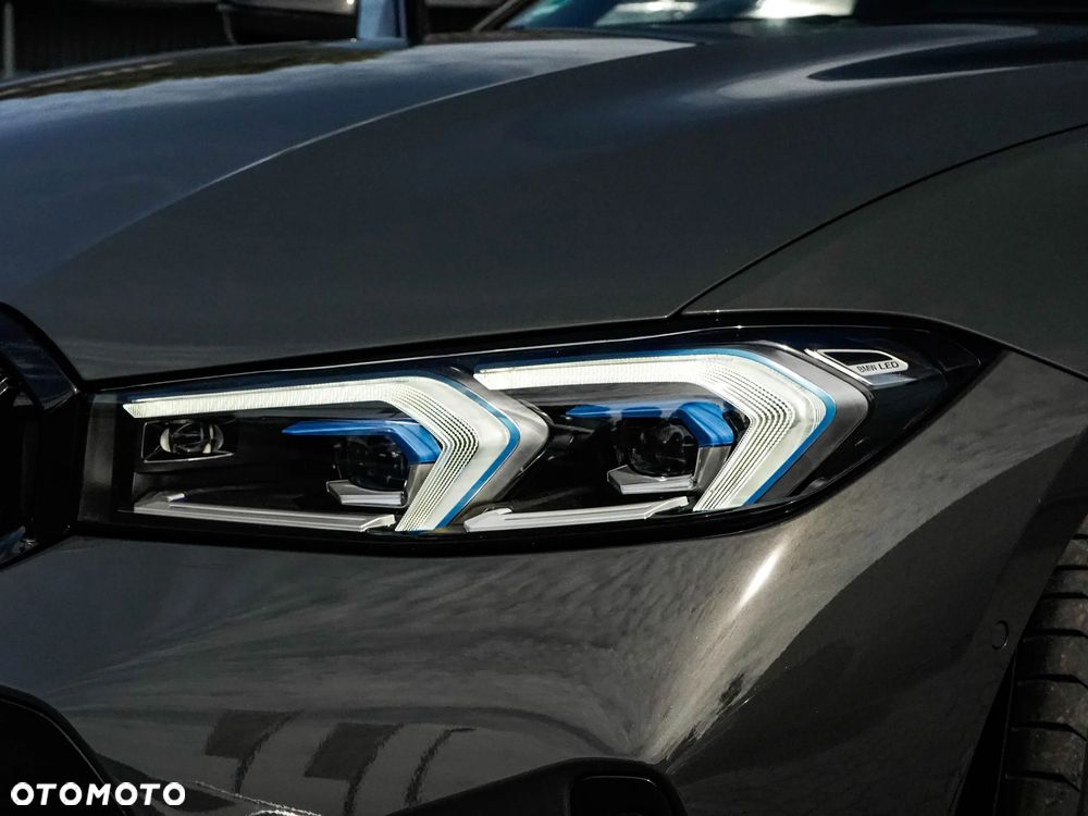 BMW Seria 3 320d xDrive mHEV - 7