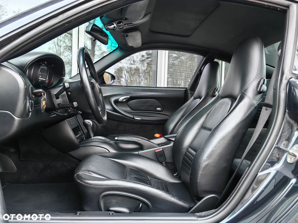Porsche 911 - 23