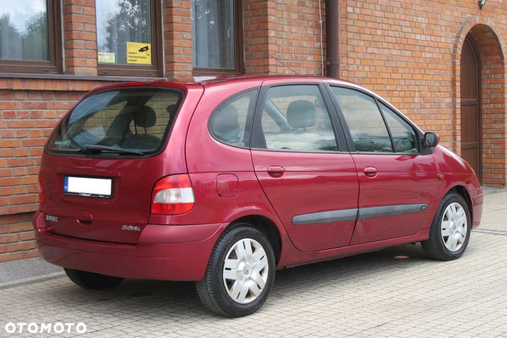Renault Scenic - 8