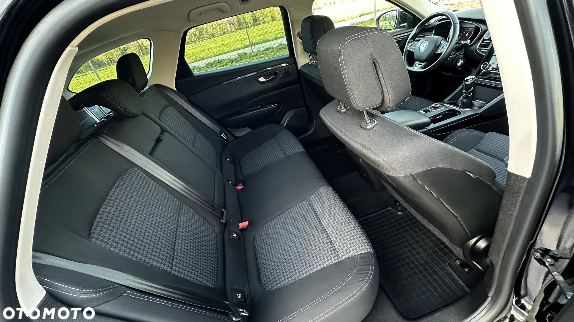 Renault Talisman Grandtour ENERGY dCi 130 INTENS - 21
