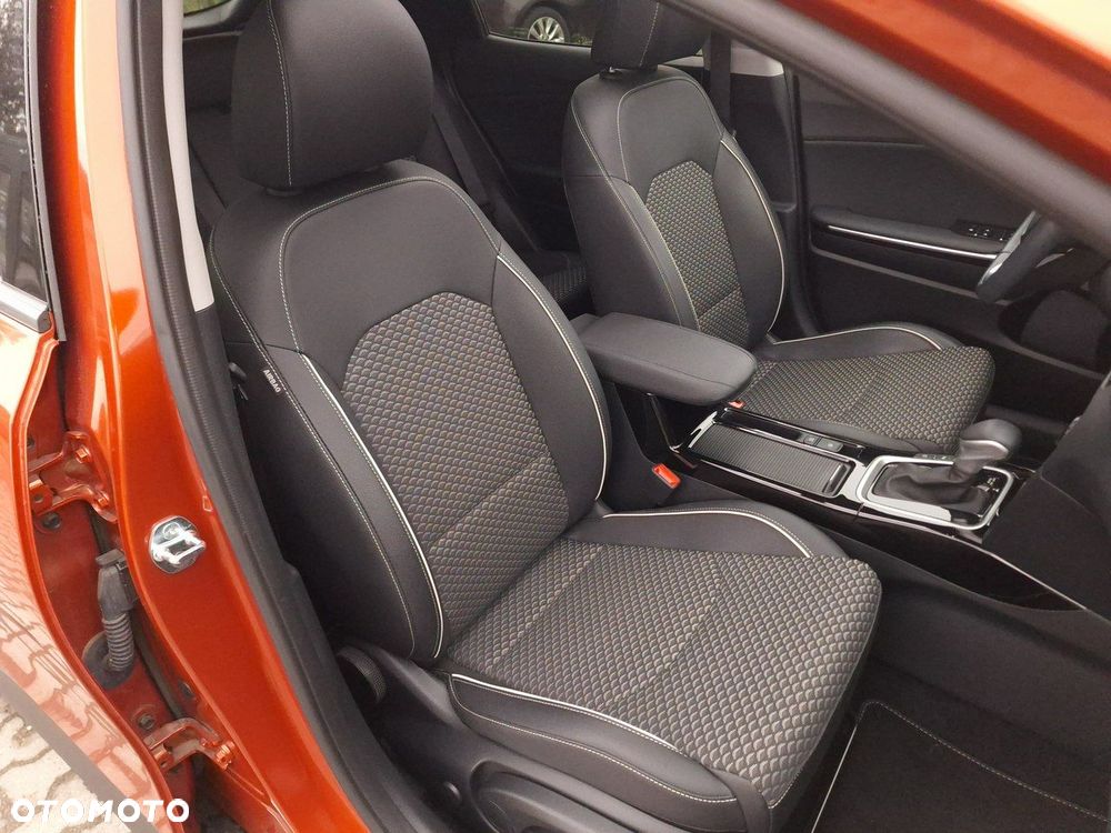 Kia XCeed 1.5 T-GDI Business Line DCT - 31