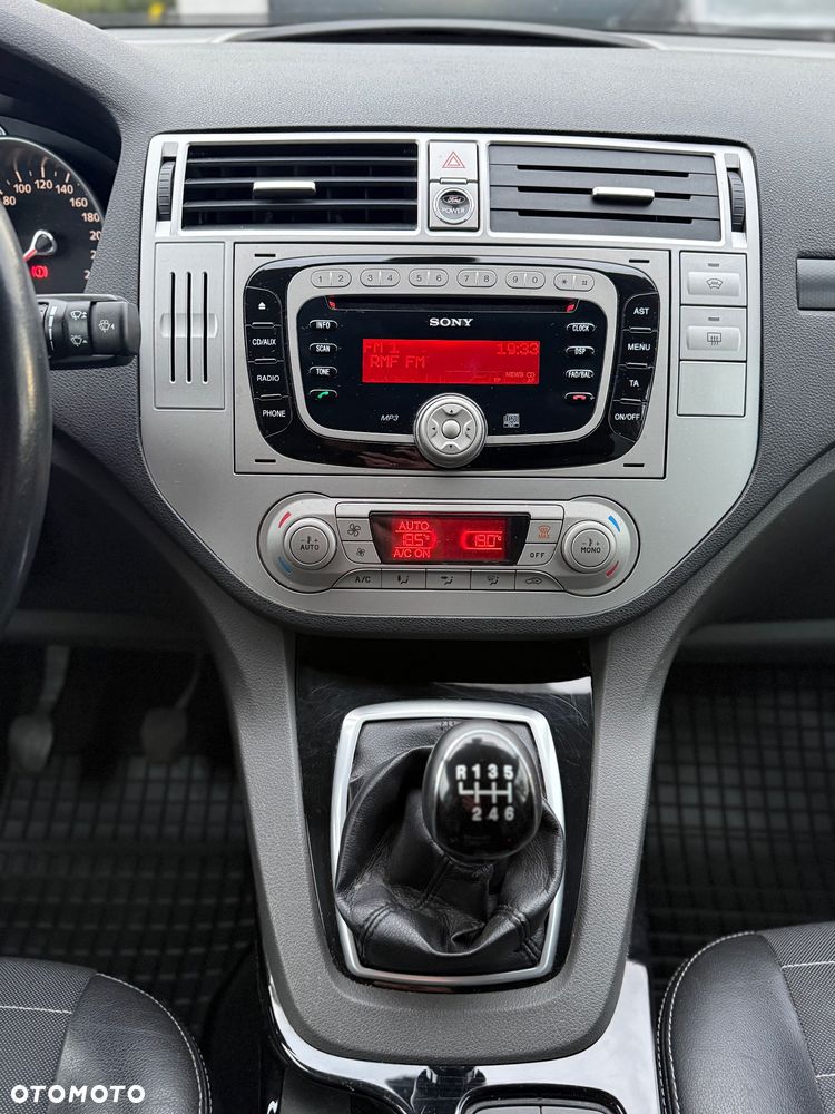 Ford Kuga 2.0 TDCi 4WD Titanium - 19