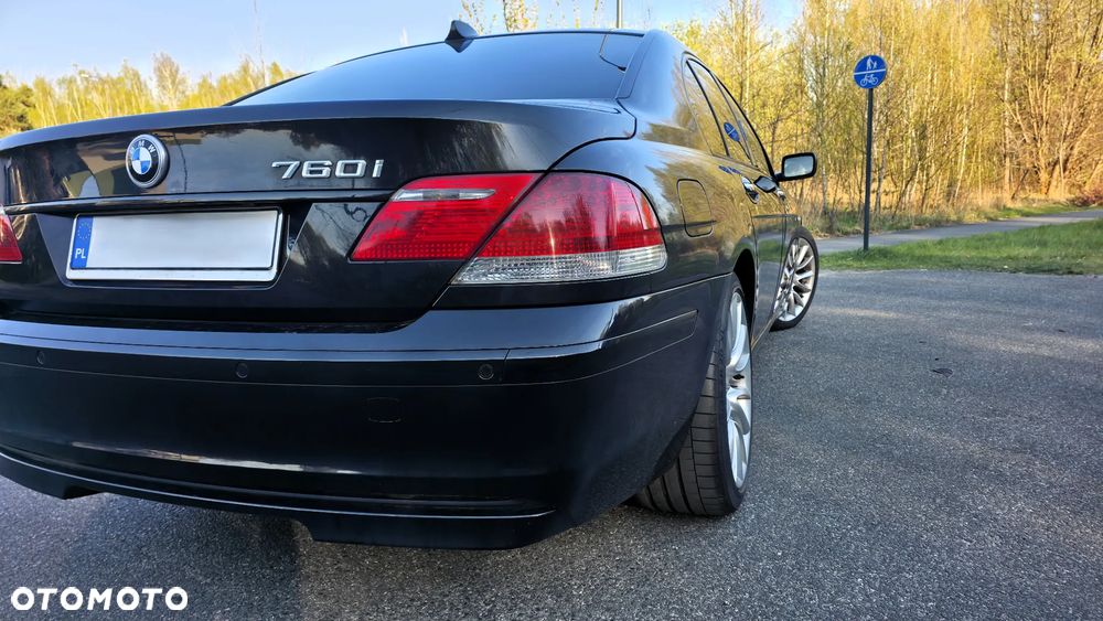 BMW Seria 7 760i - 7