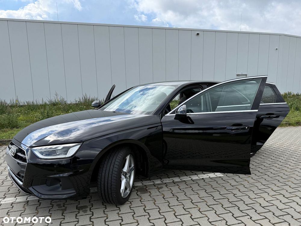 Audi A4 Limousine 35 TFSI mHEV S tronic - 12