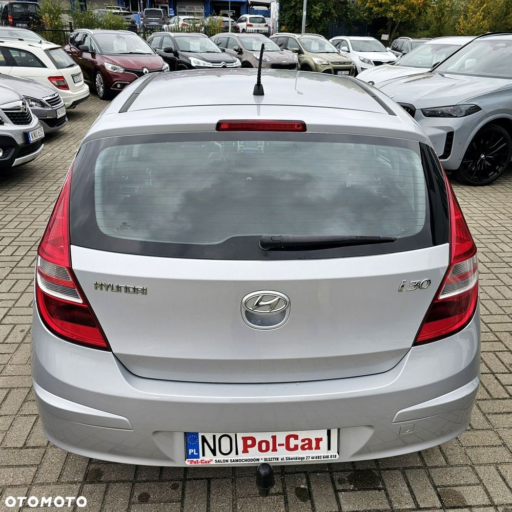 Hyundai i30 1.6 blue Comfort - 8