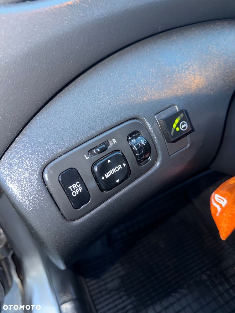 Toyota Yaris Verso 1.5 Sol - 15