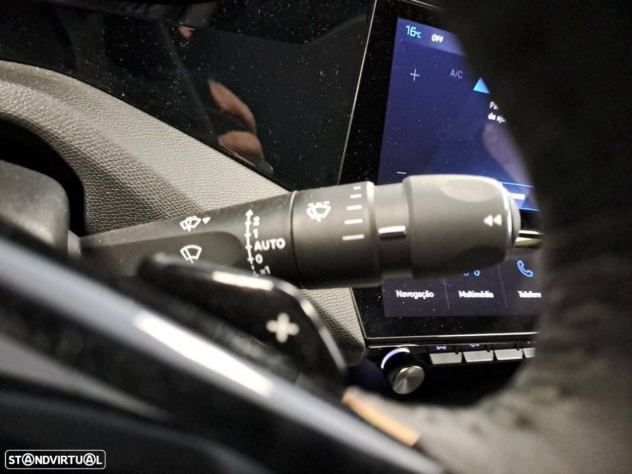 Peugeot 408 1.2 PureTech Allure EAT8 - 15