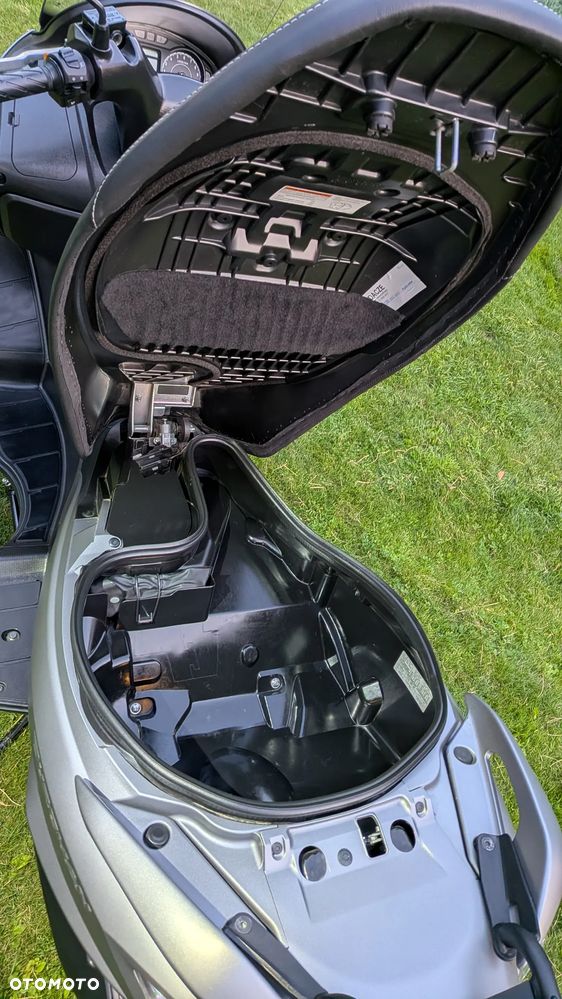 Suzuki Burgman - 9