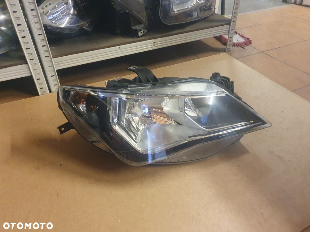 REFLEKTOR PRAWY SEAT IBIZA IV 4 - 2