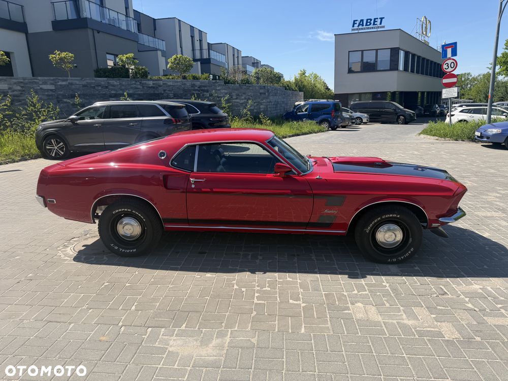 Ford Mustang - 5