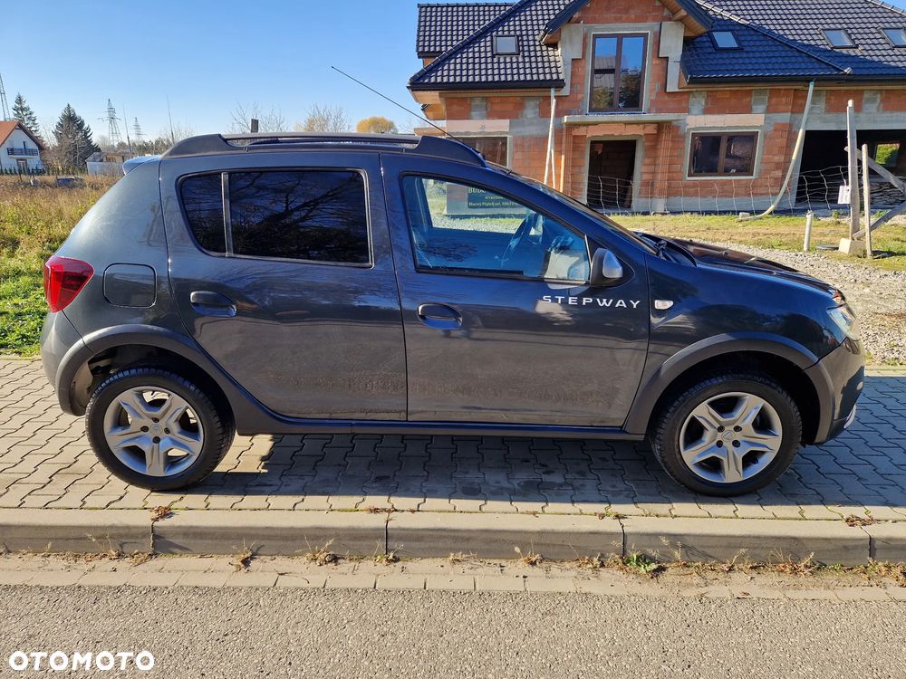 Dacia Sandero 0.9 TCe Laureate - 39