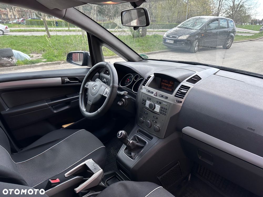Opel Zafira 1.8 Catch me - 21