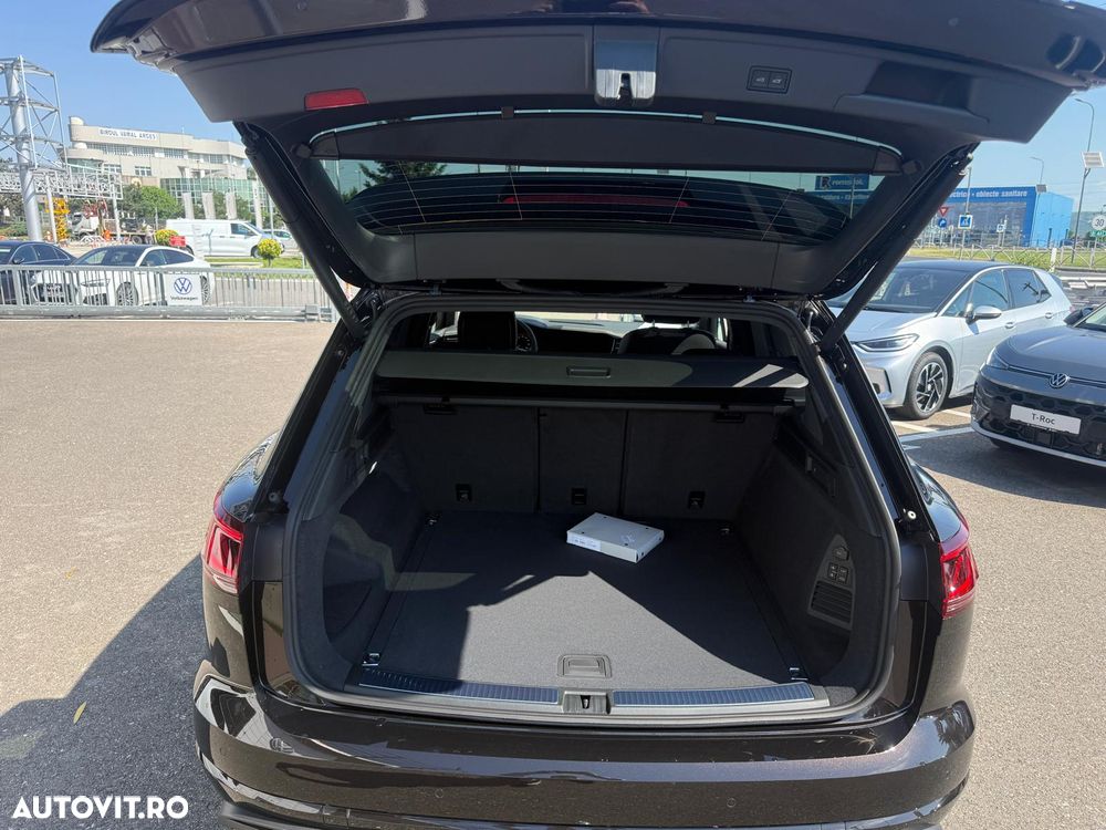 Volkswagen Touareg V6 TDI Elegance - 11