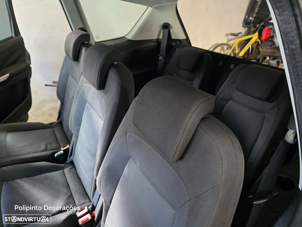 Ford S-Max 1.8 TDCi Titanium 7L - 10