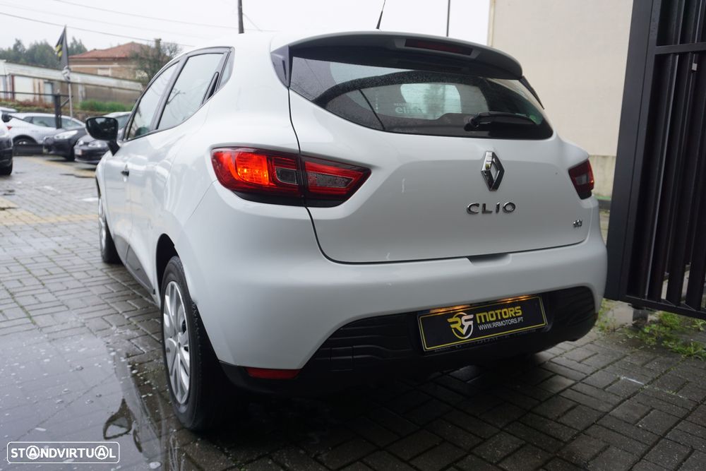 Renault Clio - 7