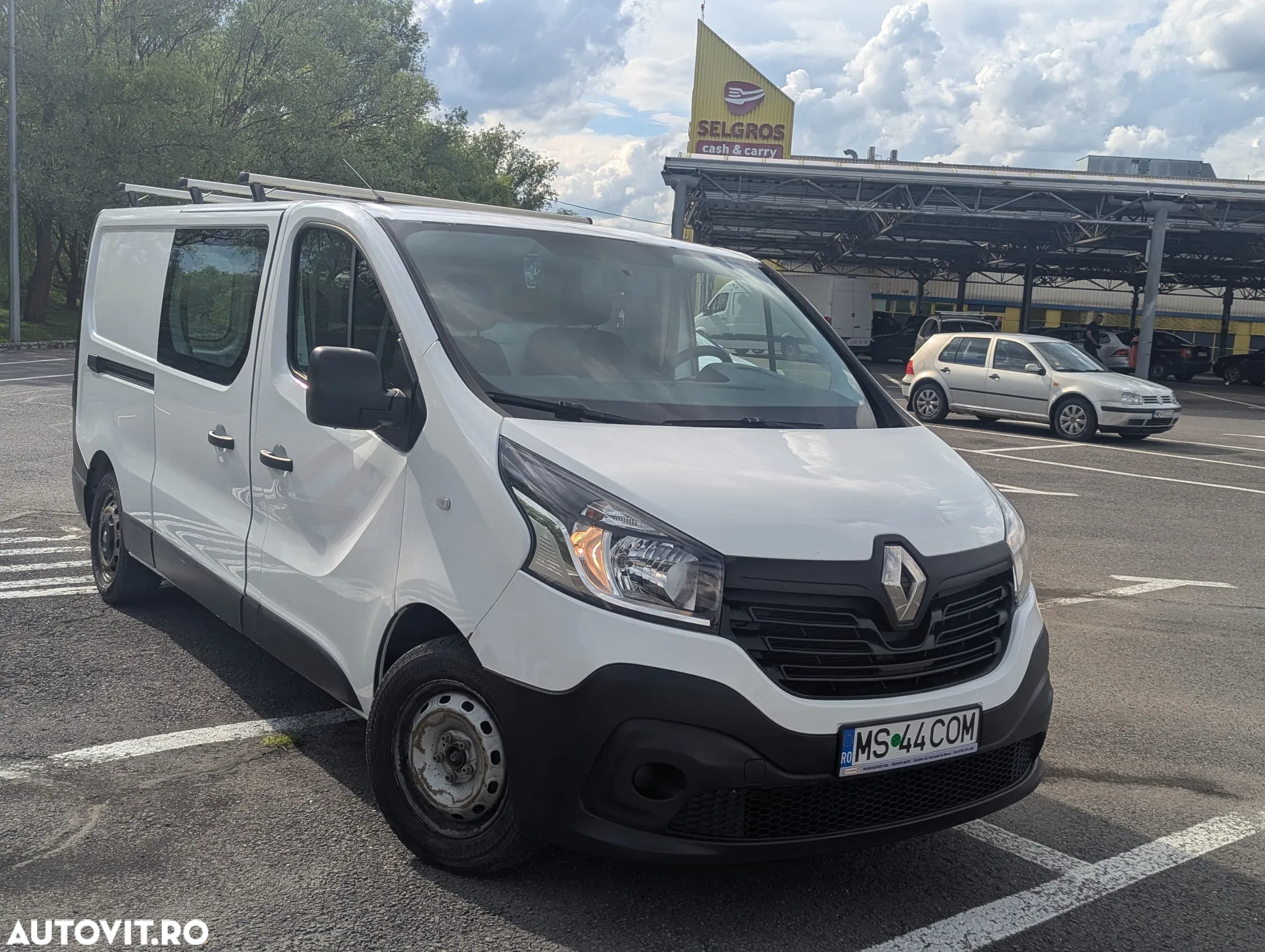 Renault Trafic - 2
