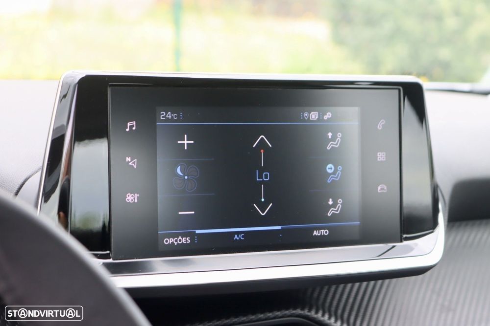 Peugeot 2008 1.2 PureTech Active - 13