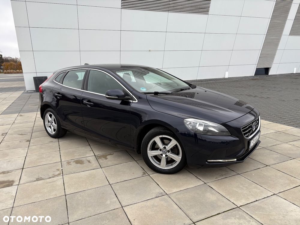 Volvo V40 D2 Summum - 10