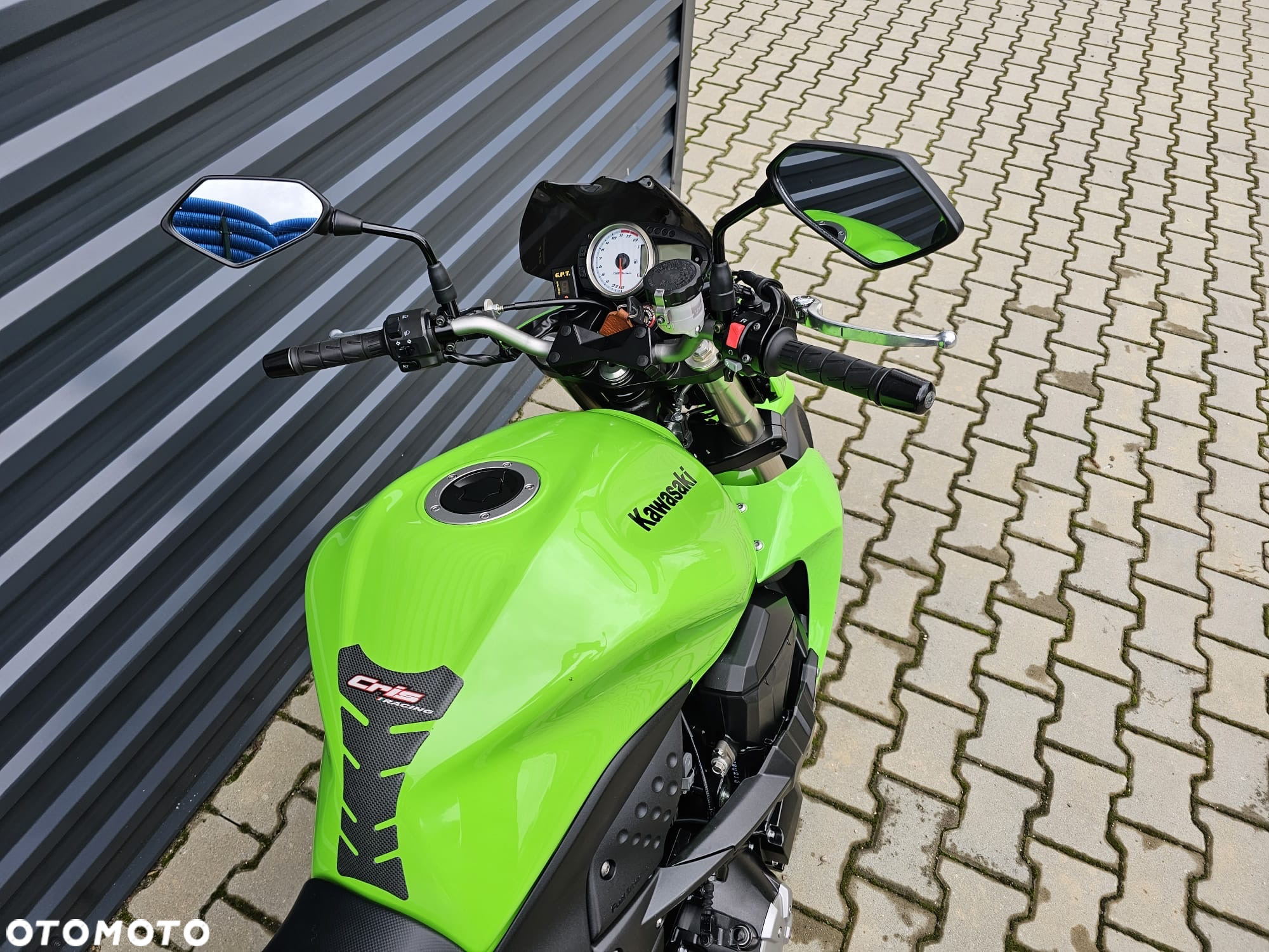 Kawasaki Z - 10