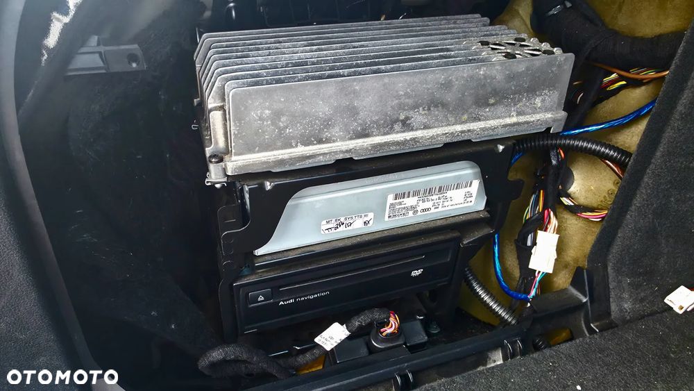 Audi A4 Avant 2.0 TDI - 13